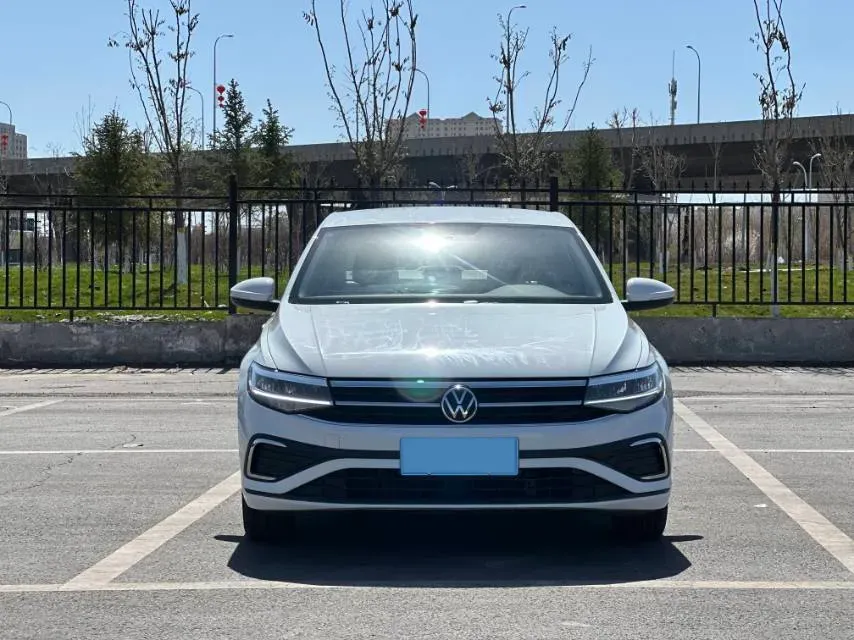 2023 Volkswagen Bora 1.2T 116HP L4 7DCT,autocango,china used car exporter,china ev exporter,chinese used car exporter,chinese used ev exporter