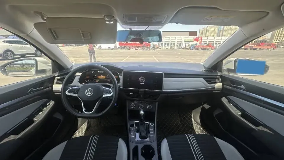 2023 Volkswagen Bora 1.2T 116HP L4 7DCT,autocango,china used car exporter,china ev exporter,chinese used car exporter,chinese used ev exporter
