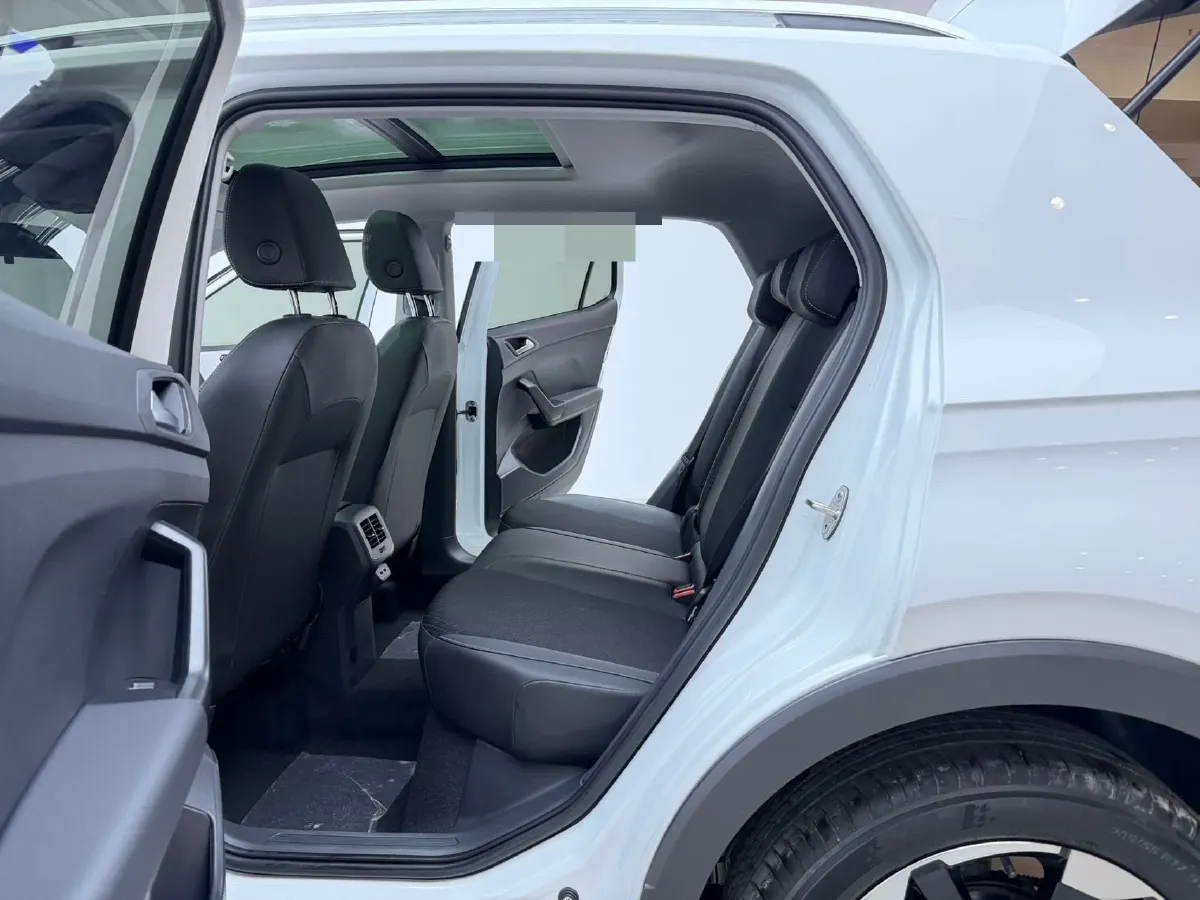 2021 Volkswagen Tacqua 1.5L 113HP L4 6AT,autocango,china used car exporter,china ev exporter,chinese used car exporter,chinese used ev exporter