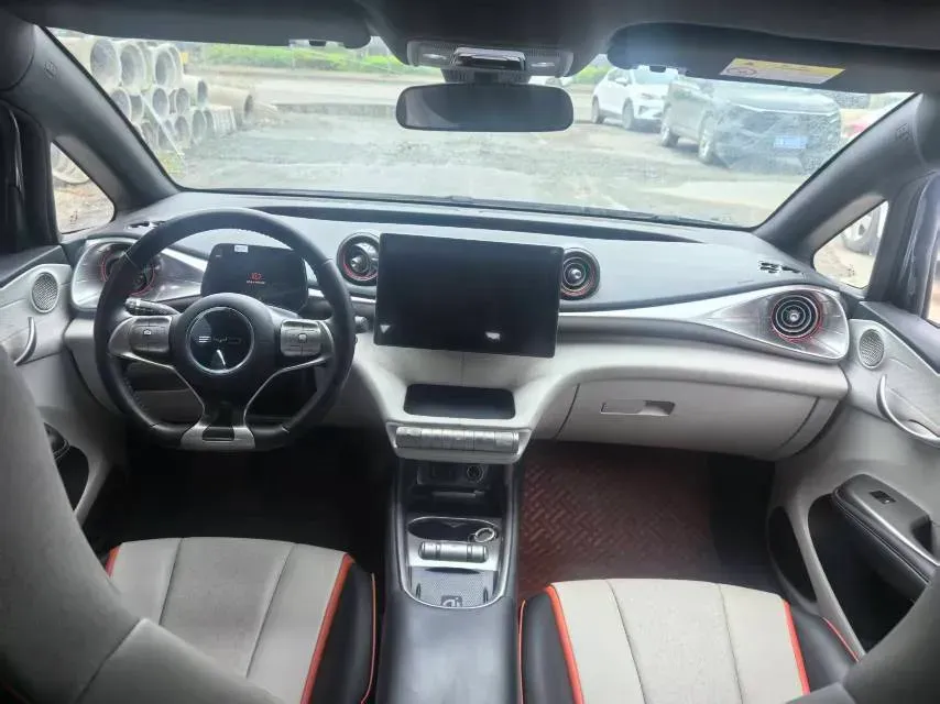 2021 Ford Escort 1.5L 122HP L3 6AT,autocango,china used car exporter,china ev exporter,chinese used car exporter,chinese used ev exporter