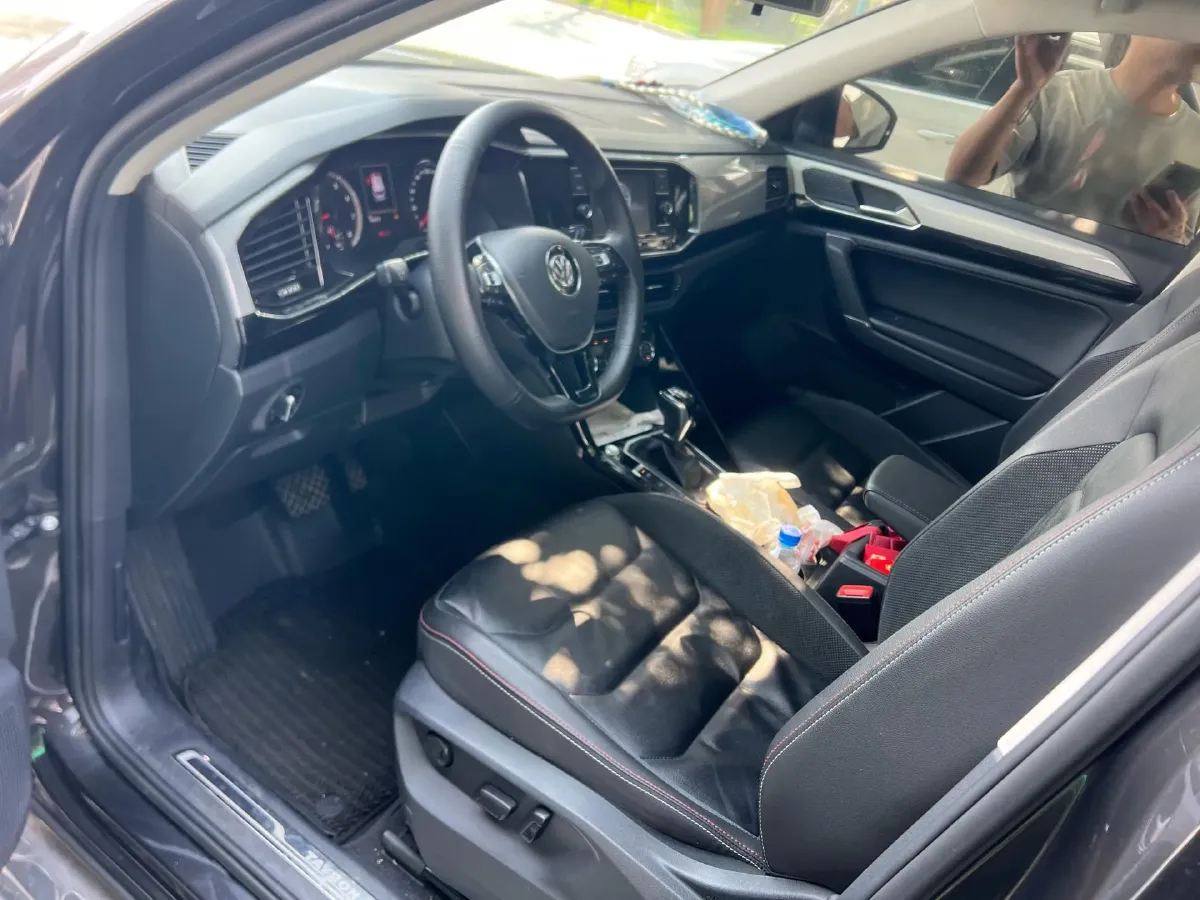 2019 Renault Koleos 2.0L 154HP L4 CVT,autocango,china used car exporter,china ev exporter,chinese used car exporter,chinese used ev exporter