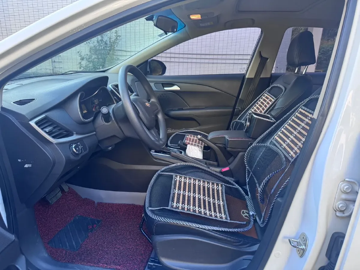 2016 Chevrolet Cavalier 1.5L 113HP L4 6AT,autocango,china used car exporter,china ev exporter,chinese used car exporter,chinese used ev exporter