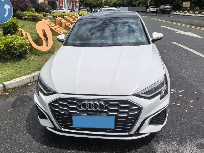 2022 Audi A3 1.4T 150HP L4 7DCT,autocango,china used car exporter,china ev exporter,chinese used car exporter,chinese used ev exporter