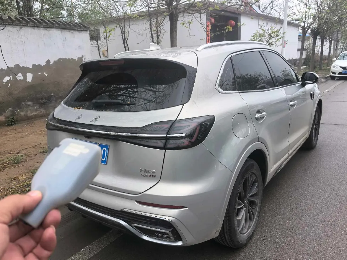 2023 HongQi HS5 2.0T 252HP L4 8AT,autocango,china used car exporter,china ev exporter,chinese used car exporter,chinese used ev exporter