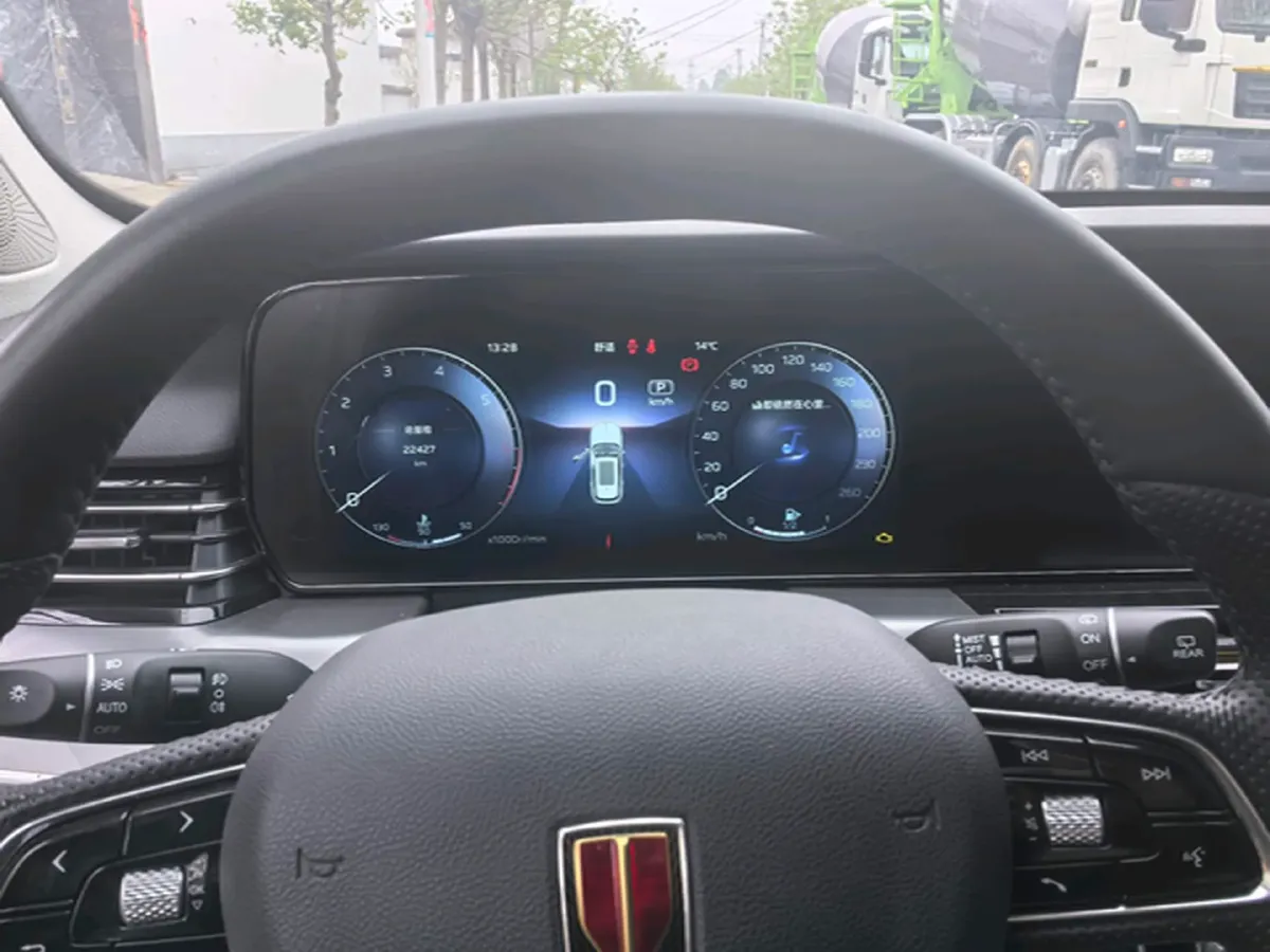 2023 HongQi HS5 2.0T 252HP L4 8AT,autocango,china used car exporter,china ev exporter,chinese used car exporter,chinese used ev exporter