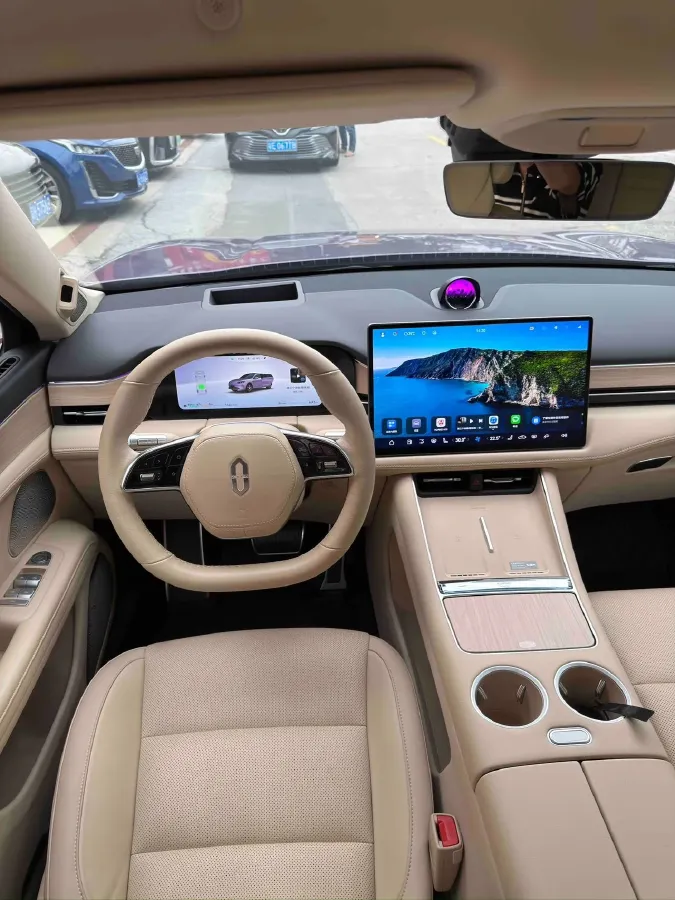 2025 AITO AITO M5 1.5T 152HP L4 REEV 42KWH,autocango,china used car exporter,china ev exporter,chinese used car exporter,chinese used ev exporter