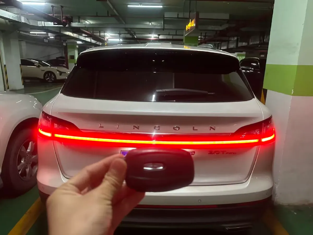 2019 Lincoln Nautilus 2.0T 235HP L4 8AT,autocango,china used car exporter,china ev exporter,chinese used car exporter,chinese used ev exporter