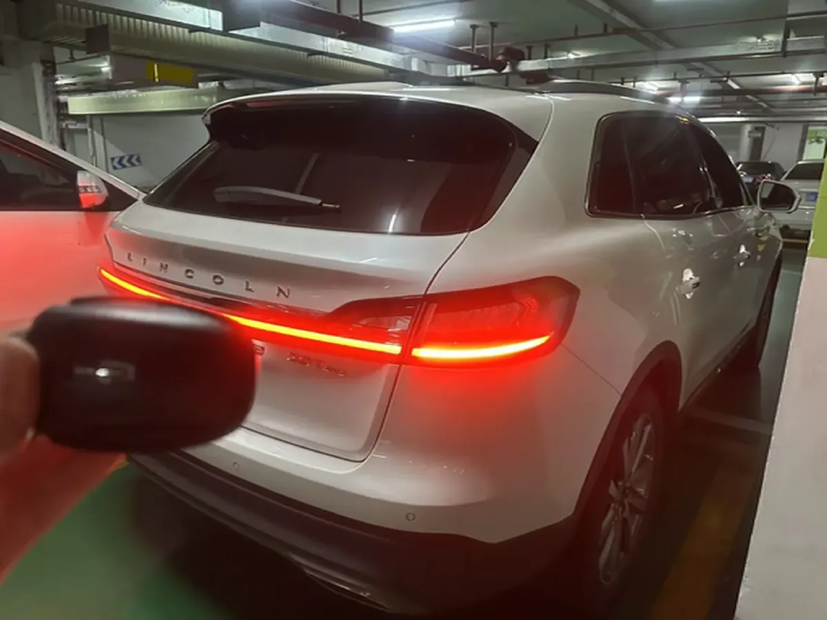 2019 Lincoln Nautilus 2.0T 235HP L4 8AT,autocango,china used car exporter,china ev exporter,chinese used car exporter,chinese used ev exporter