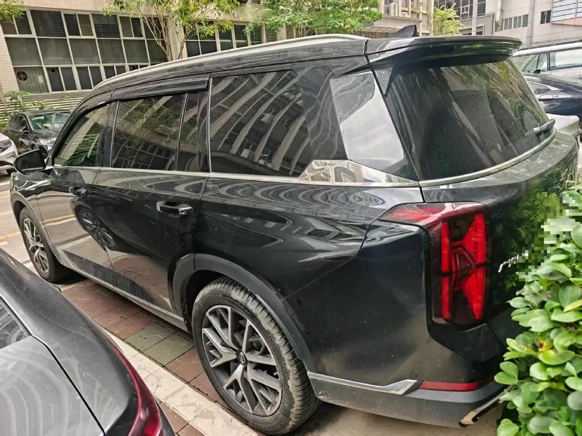 2025 GAC Trumpchi GS8 2.0T 252HP L4 8AT,autocango,china used car exporter,china ev exporter,chinese used car exporter,chinese used ev exporter