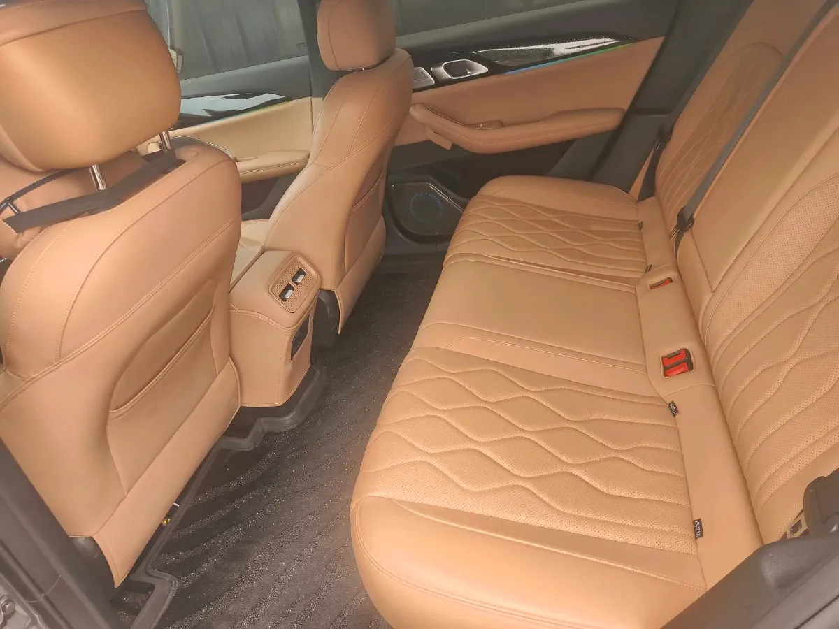 2025 Geely Galaxy A7 1.5L 112HP L4 1DHT PHEV,autocango,china used car exporter,china ev exporter,chinese used car exporter,chinese used ev exporter