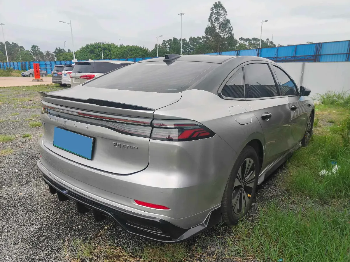 2025 Geely Galaxy A7 1.5L 112HP L4 1DHT PHEV,autocango,china used car exporter,china ev exporter,chinese used car exporter,chinese used ev exporter