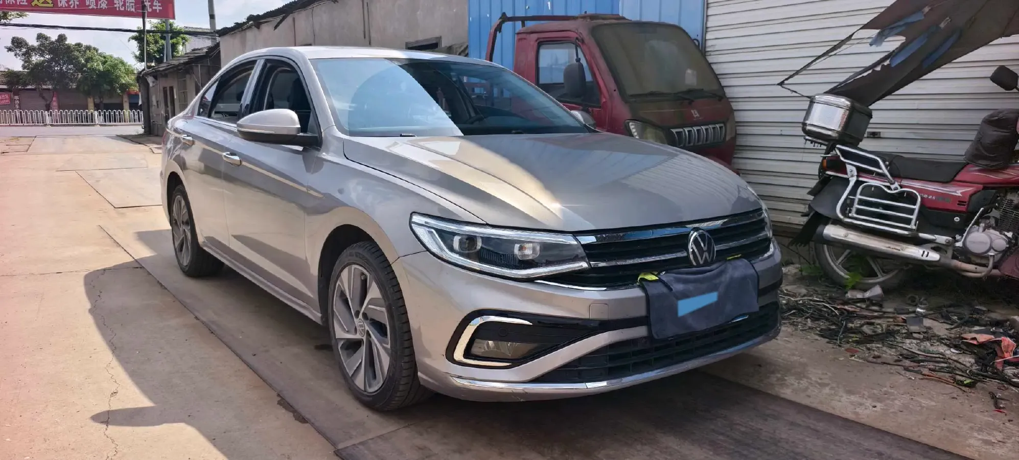 2023 Volkswagen Bora 1.2T 116HP L4 7DCT,autocango,china used car exporter,china ev exporter,chinese used car exporter,chinese used ev exporter