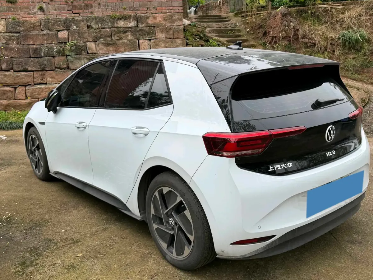 2023 Volkswagen ID.3 BEV 52.8KWH,autocango,china used car exporter,china ev exporter,chinese used car exporter,chinese used ev exporter