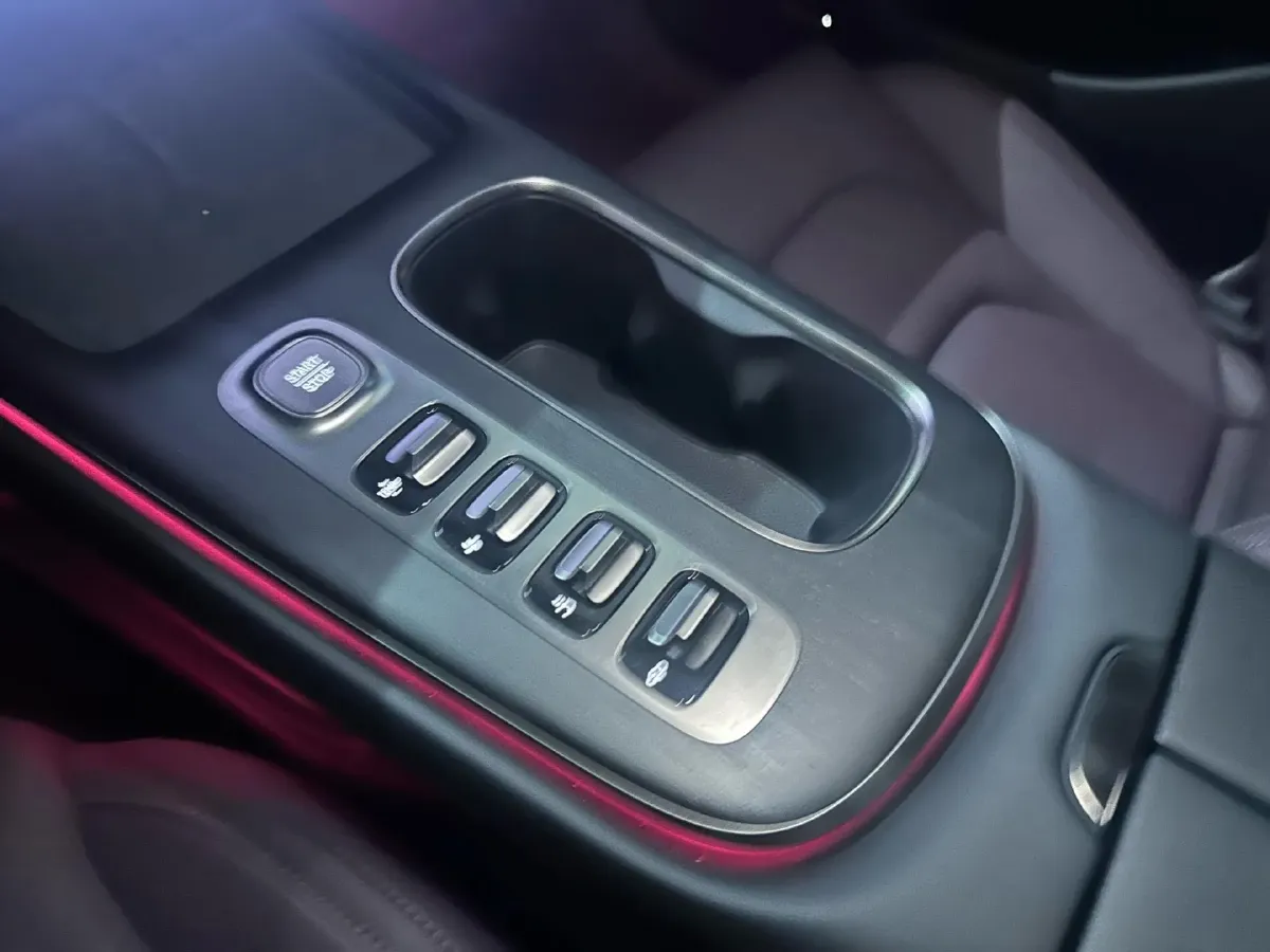 2024 MI SU7 BEV 101KWH,autocango,china used car exporter,china ev exporter,chinese used car exporter,chinese used ev exporter