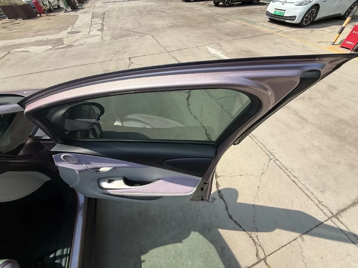 2023 BYD Dolphin BEV 44.928KWH,autocango,china used car exporter,china ev exporter,chinese used car exporter,chinese used ev exporter