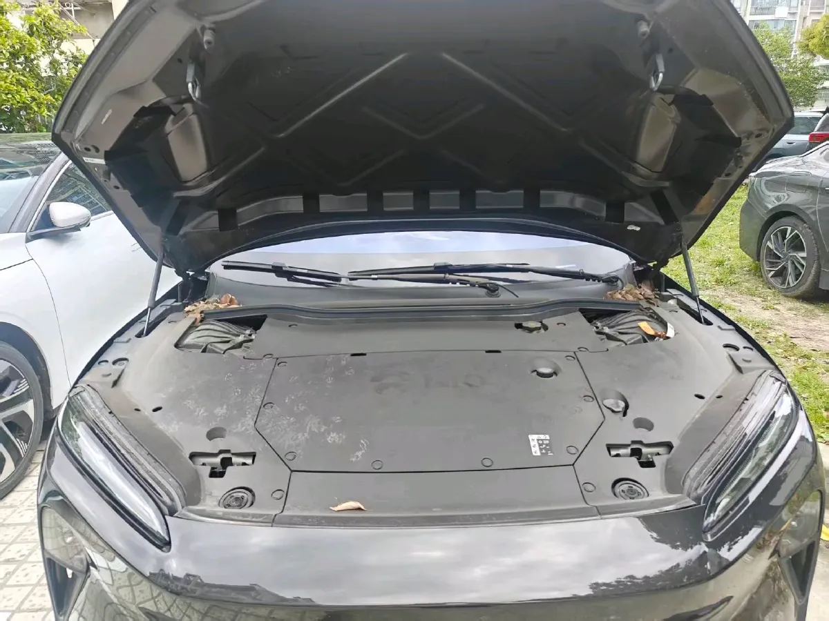 2024 NIO ET5 BEV 75KWH,autocango,china used car exporter,china ev exporter,chinese used car exporter,chinese used ev exporter