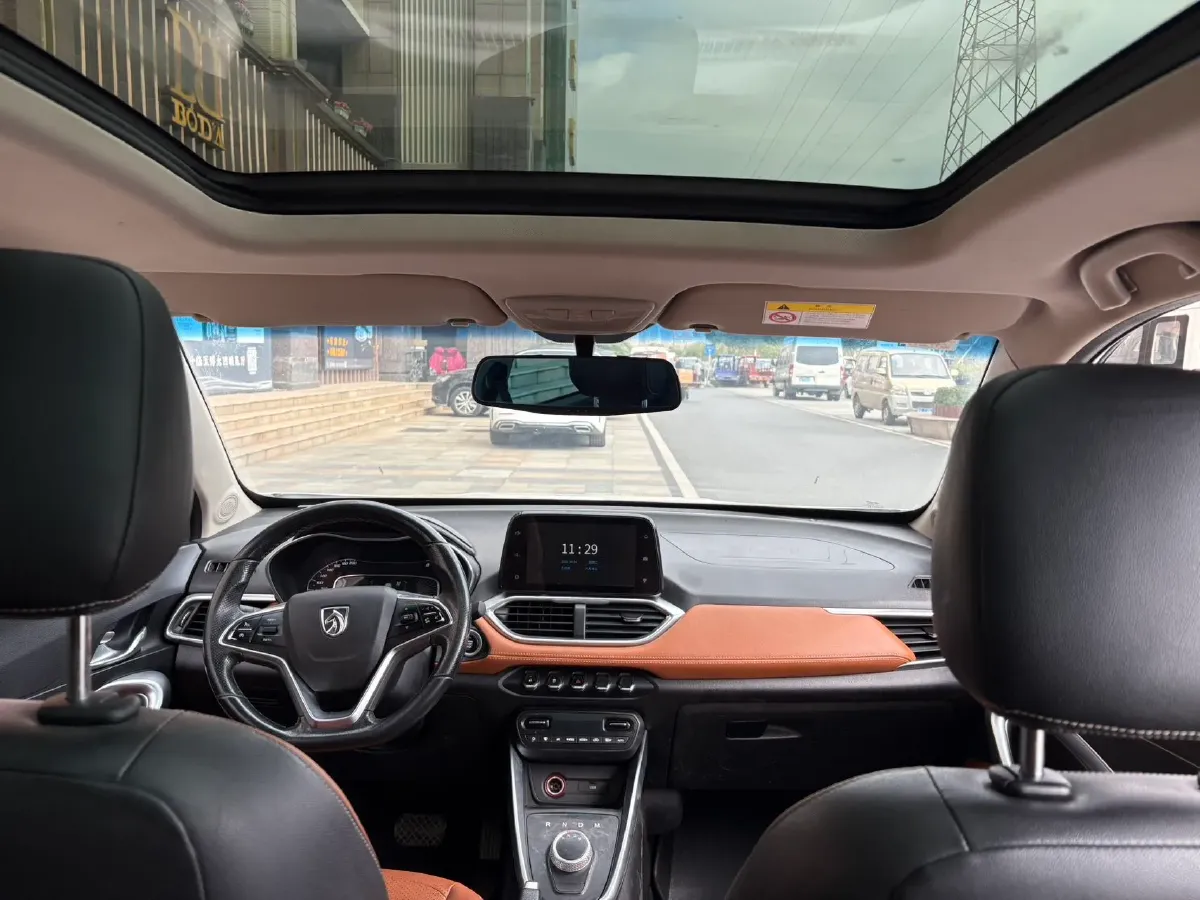 2018 BaoJun 510 1.5L 112HP L4 5AMT,autocango,china used car exporter,china ev exporter,chinese used car exporter,chinese used ev exporter