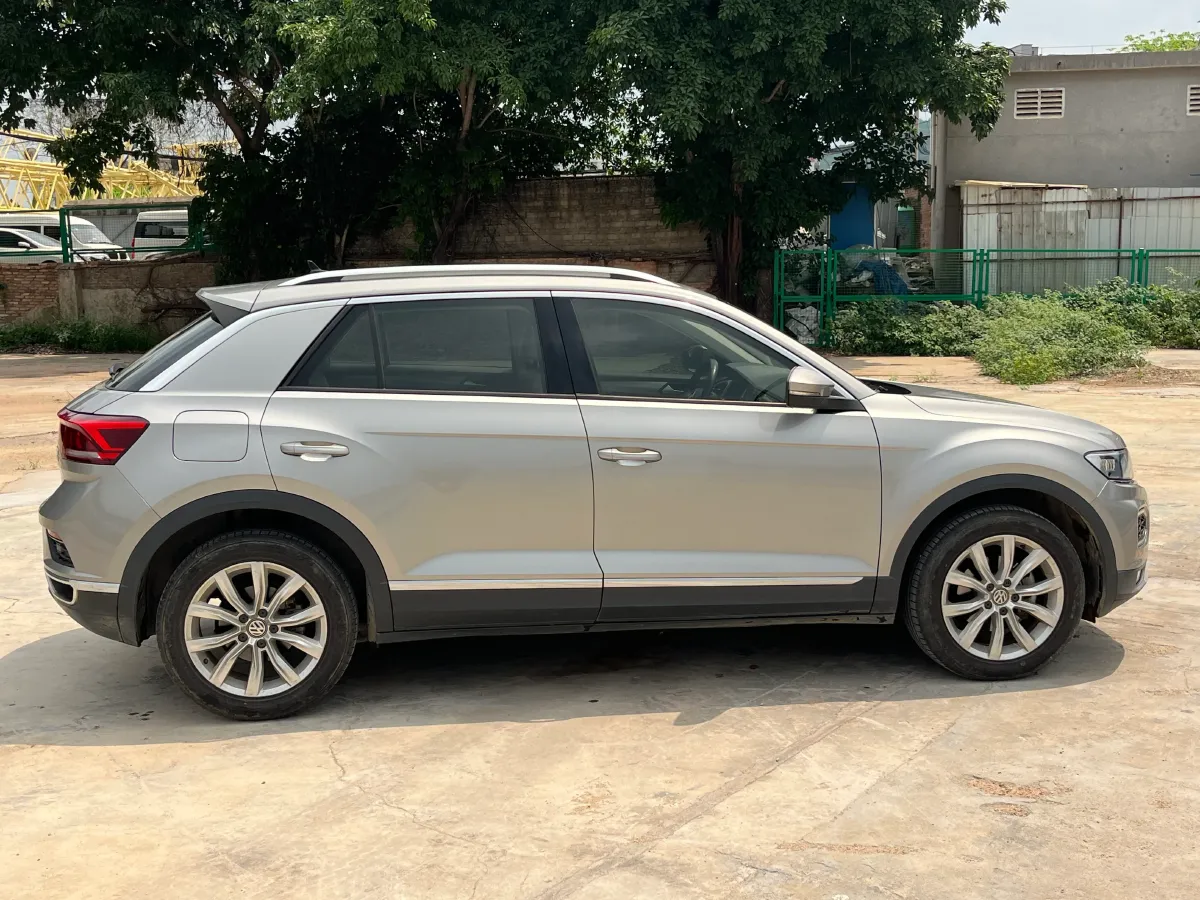 2018 Mitsubishi Eclipse Cross 1.5T 170HP L4 CVT,autocango,china used car exporter,china ev exporter,chinese used car exporter,chinese used ev exporter