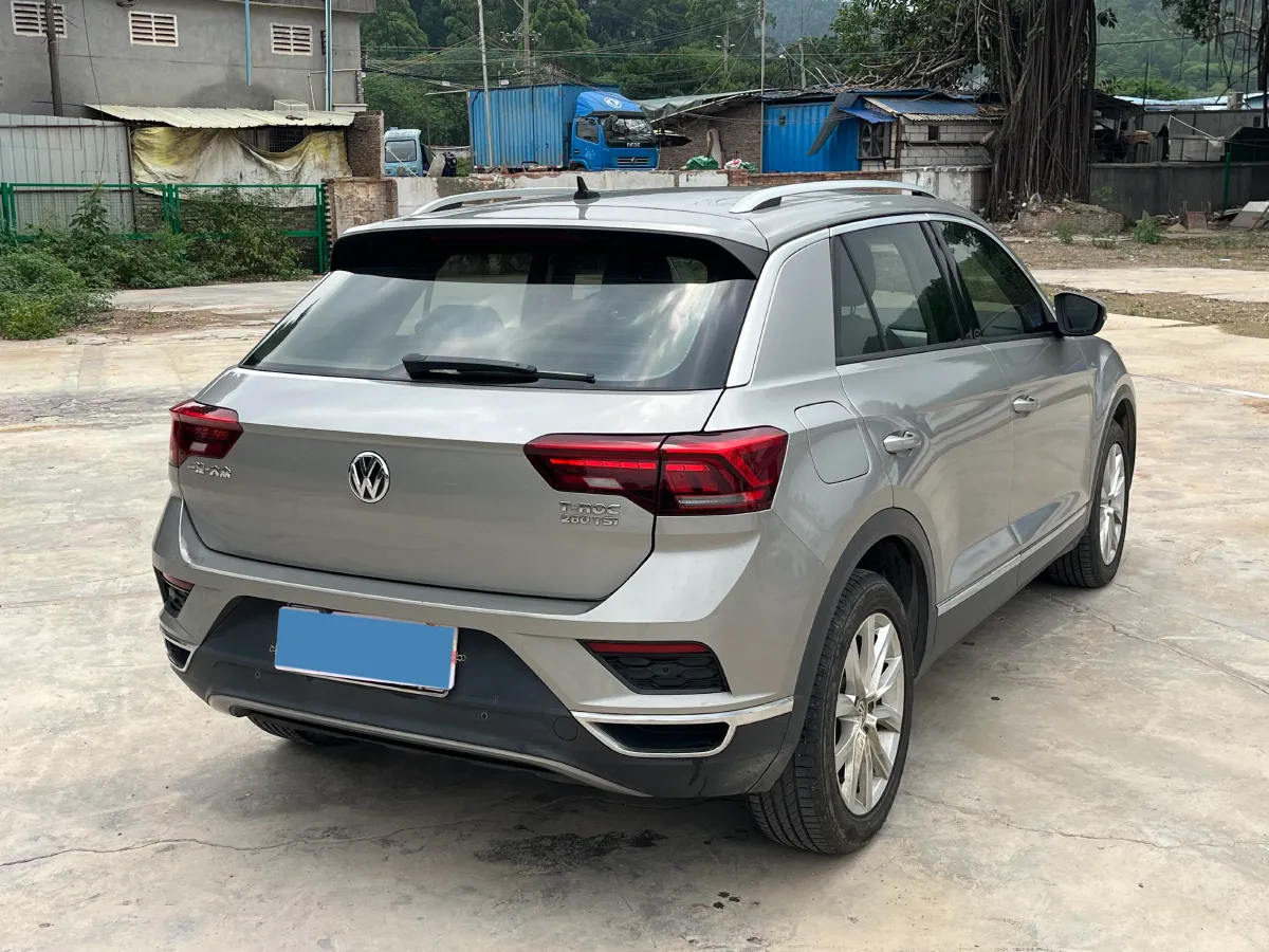 2018 Mitsubishi Eclipse Cross 1.5T 170HP L4 CVT,autocango,china used car exporter,china ev exporter,chinese used car exporter,chinese used ev exporter