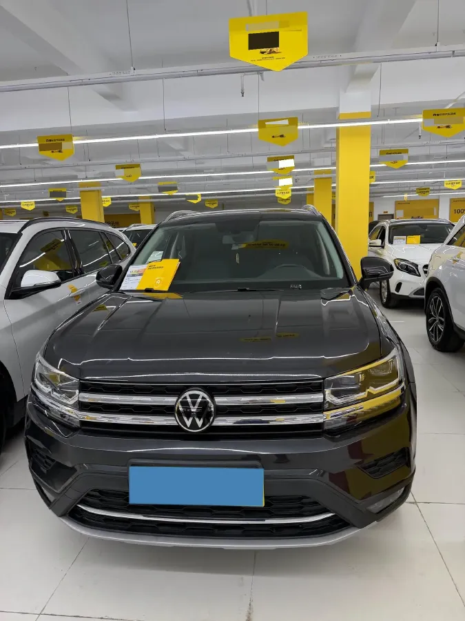 2022 Volkswagen Tharu 2.0T 186HP L4 7DCT,autocango,china used car exporter,china ev exporter,chinese used car exporter,chinese used ev exporter