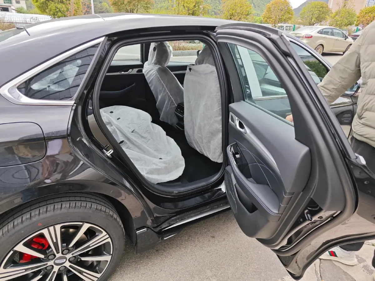 2026 Geely Preface 1.5T 181HP L4 7DCT,autocango,china used car exporter,china ev exporter,chinese used car exporter,chinese used ev exporter