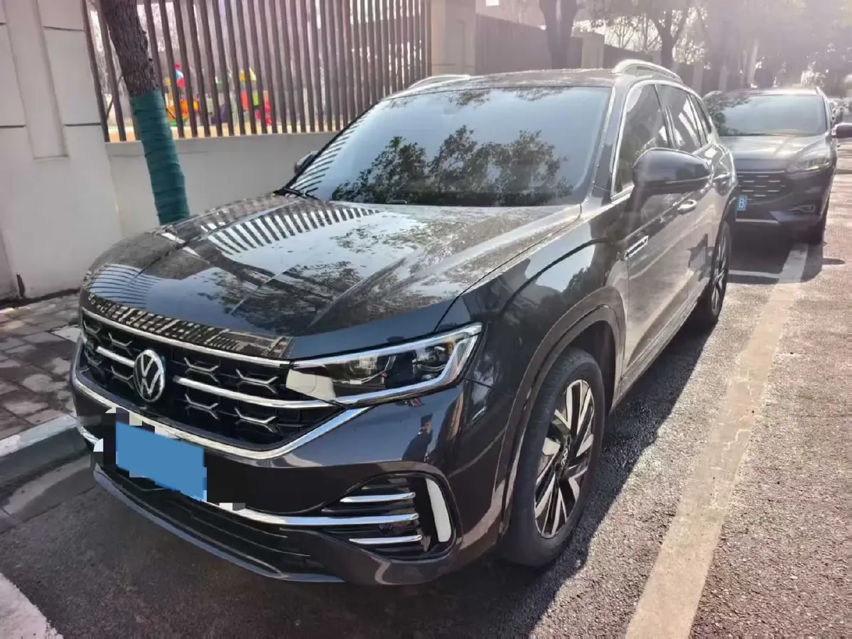 2022 Volkswagen Tayron 2.0T 220HP L4 7DCT,autocango,china used car exporter,china ev exporter,chinese used car exporter,chinese used ev exporter