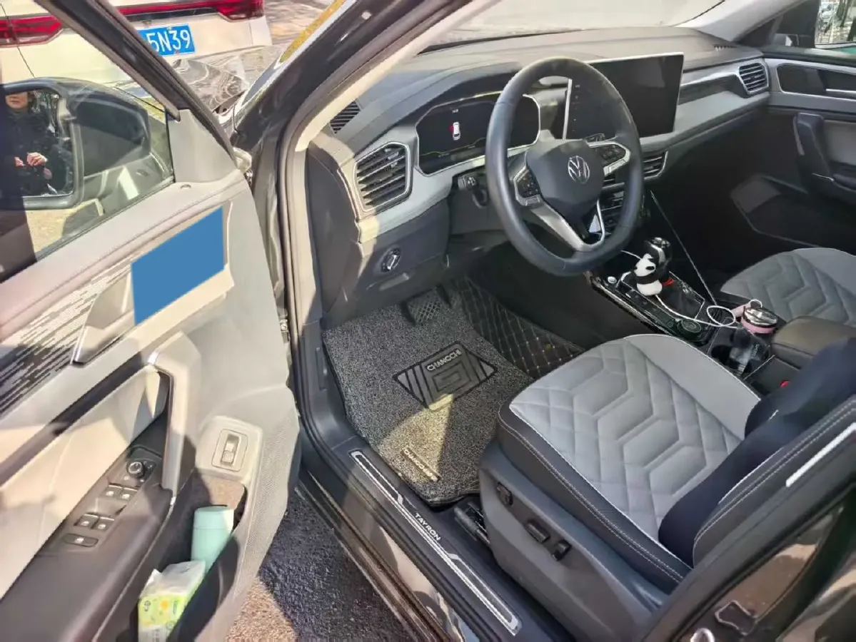 2022 Volkswagen Tayron 2.0T 220HP L4 7DCT,autocango,china used car exporter,china ev exporter,chinese used car exporter,chinese used ev exporter