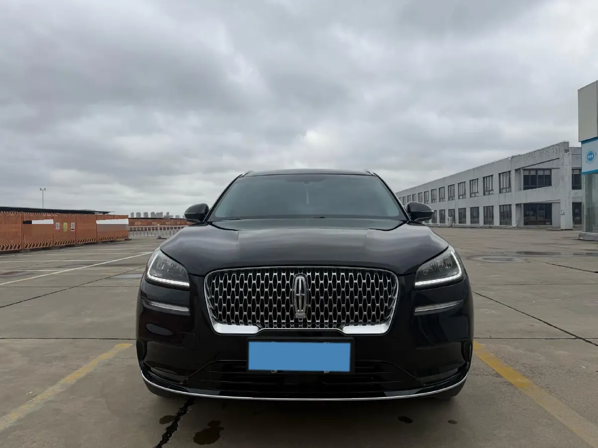 2021 Lincoln Corsair 2.0T 245HP L4 8AT,autocango,china used car exporter,china ev exporter,chinese used car exporter,chinese used ev exporter