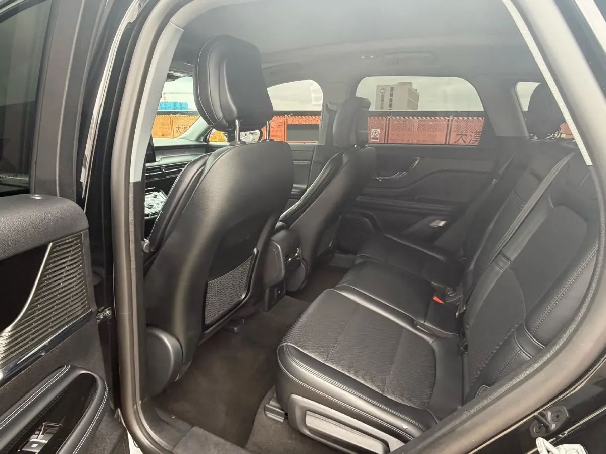 2021 Lincoln Corsair 2.0T 245HP L4 8AT,autocango,china used car exporter,china ev exporter,chinese used car exporter,chinese used ev exporter