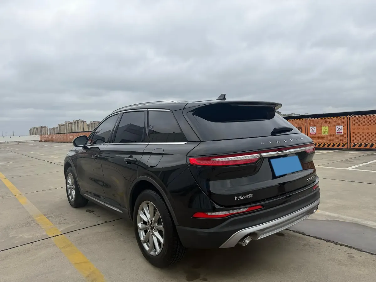 2021 Lincoln Corsair 2.0T 245HP L4 8AT,autocango,china used car exporter,china ev exporter,chinese used car exporter,chinese used ev exporter