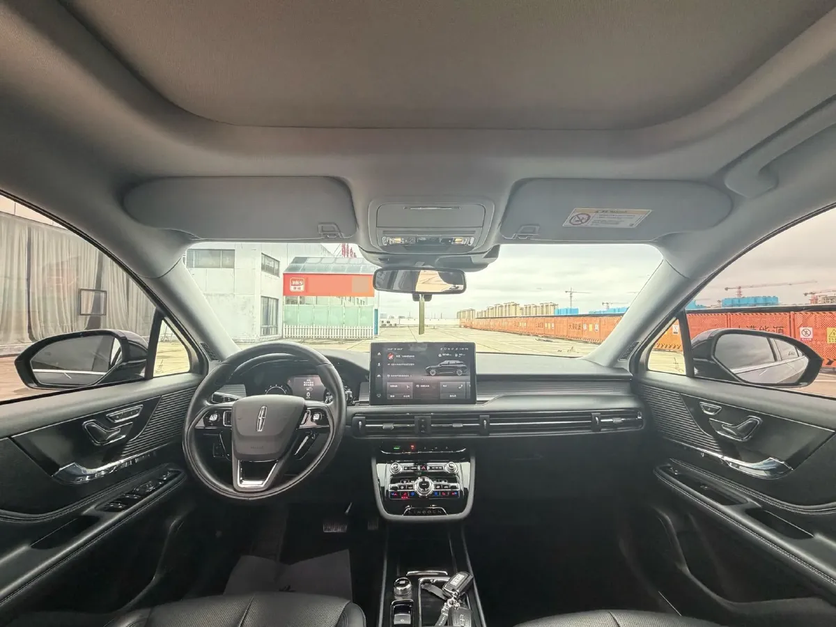 2021 Lincoln Corsair 2.0T 245HP L4 8AT,autocango,china used car exporter,china ev exporter,chinese used car exporter,chinese used ev exporter