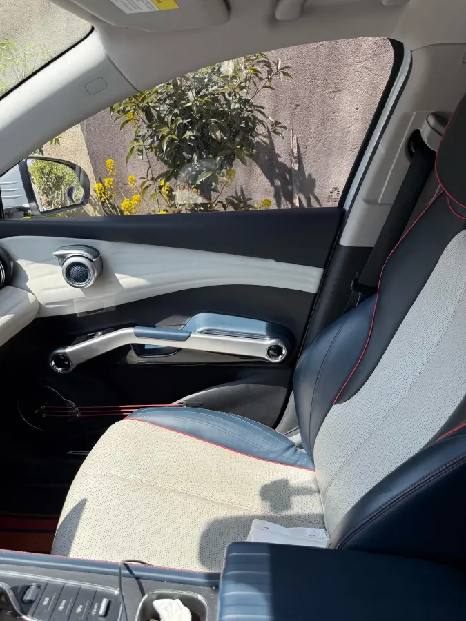 2022 Hycan Z03 BEV 64.23KWH,autocango,china used car exporter,china ev exporter,chinese used car exporter,chinese used ev exporter