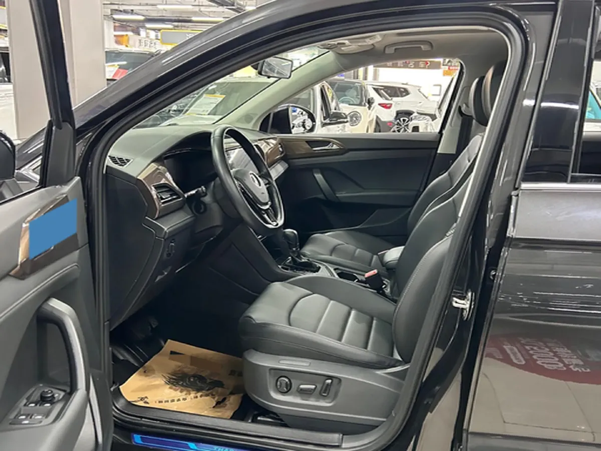 2022 Volkswagen Tharu 1.4T 150HP L4 7DCT,autocango,china used car exporter,china ev exporter,chinese used car exporter,chinese used ev exporter