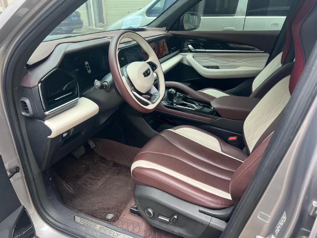 2021 Geely Monjaro 2.0T 218HP L4 7DCT,autocango,china used car exporter,china ev exporter,chinese used car exporter,chinese used ev exporter