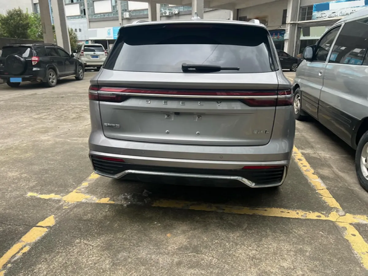 2021 Geely Monjaro 2.0T 218HP L4 7DCT,autocango,china used car exporter,china ev exporter,chinese used car exporter,chinese used ev exporter