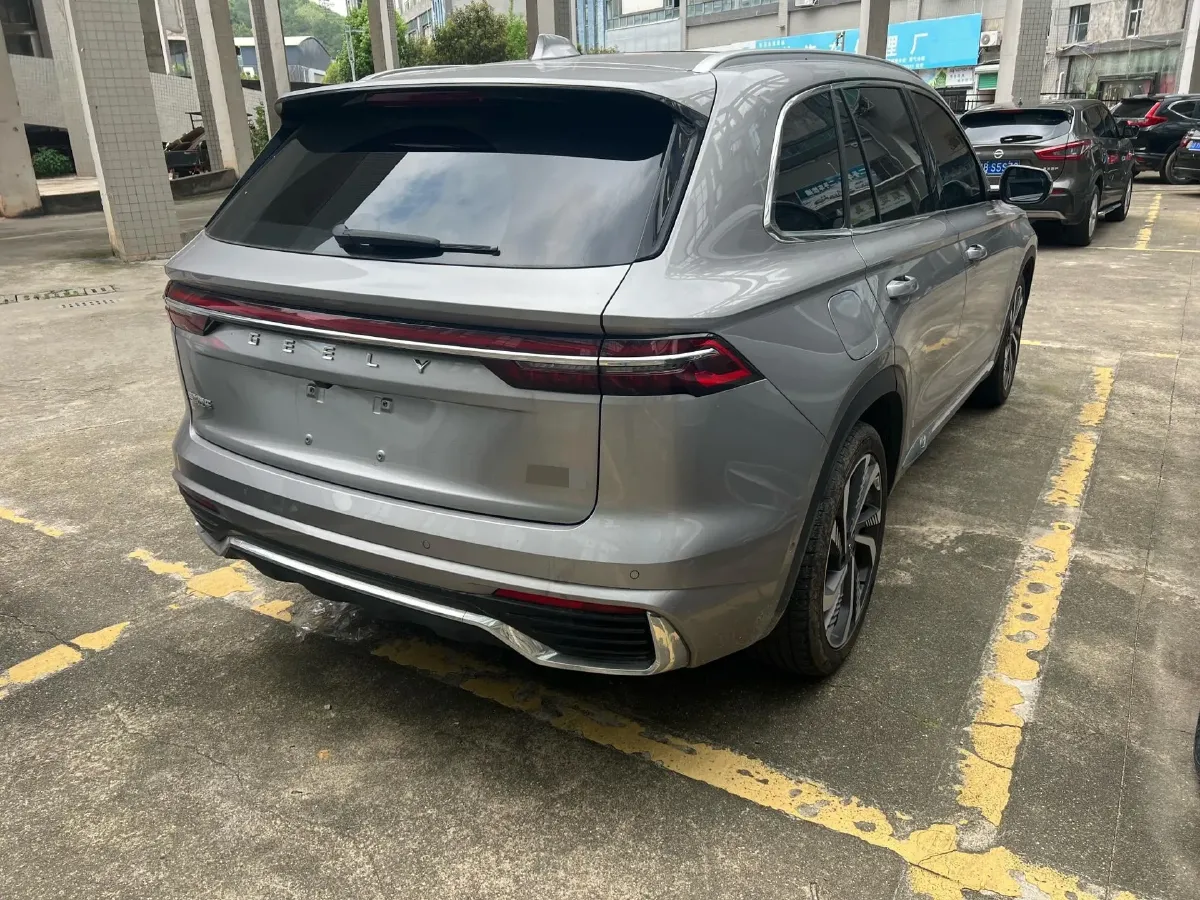 2021 Geely Monjaro 2.0T 218HP L4 7DCT,autocango,china used car exporter,china ev exporter,chinese used car exporter,chinese used ev exporter
