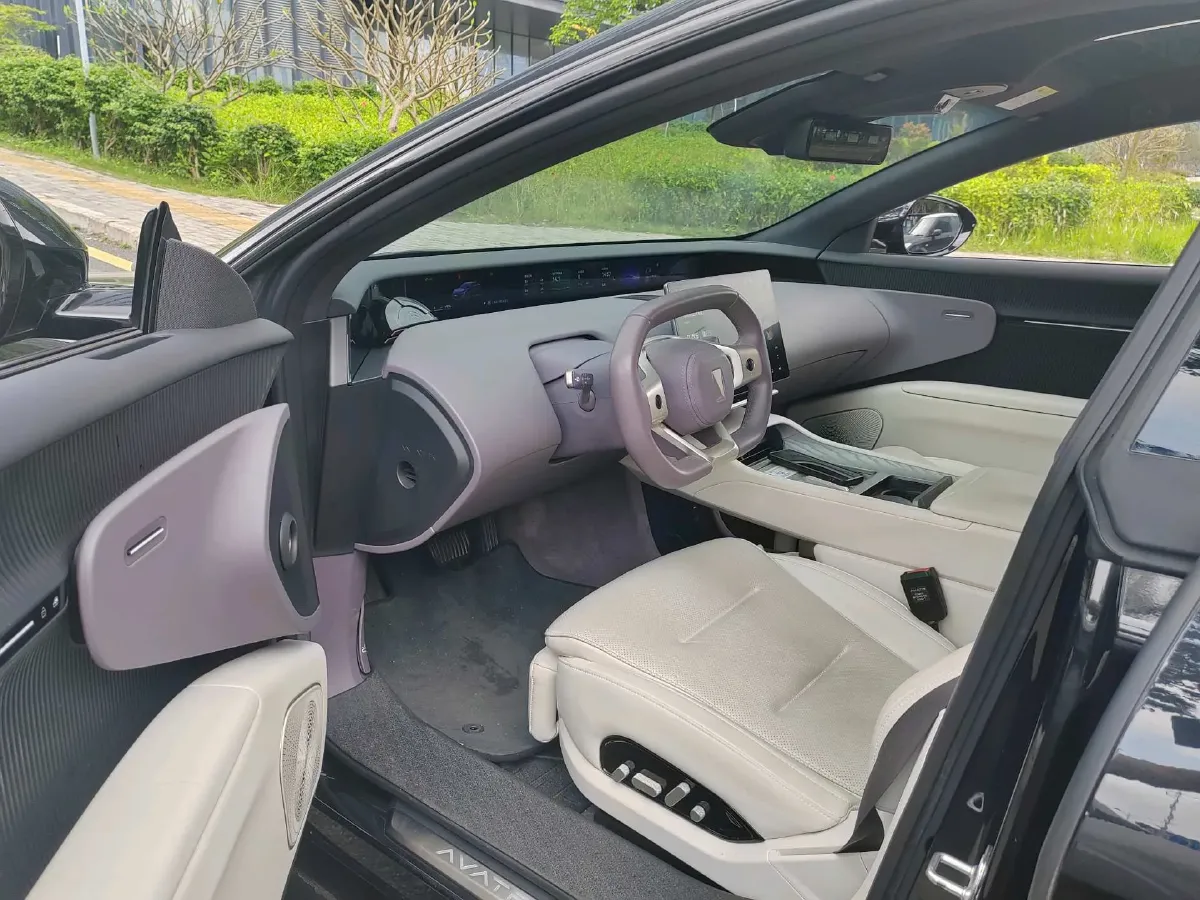 2024 Avatr 12 BEV 94.5KWH,autocango,china used car exporter,china ev exporter,chinese used car exporter,chinese used ev exporter