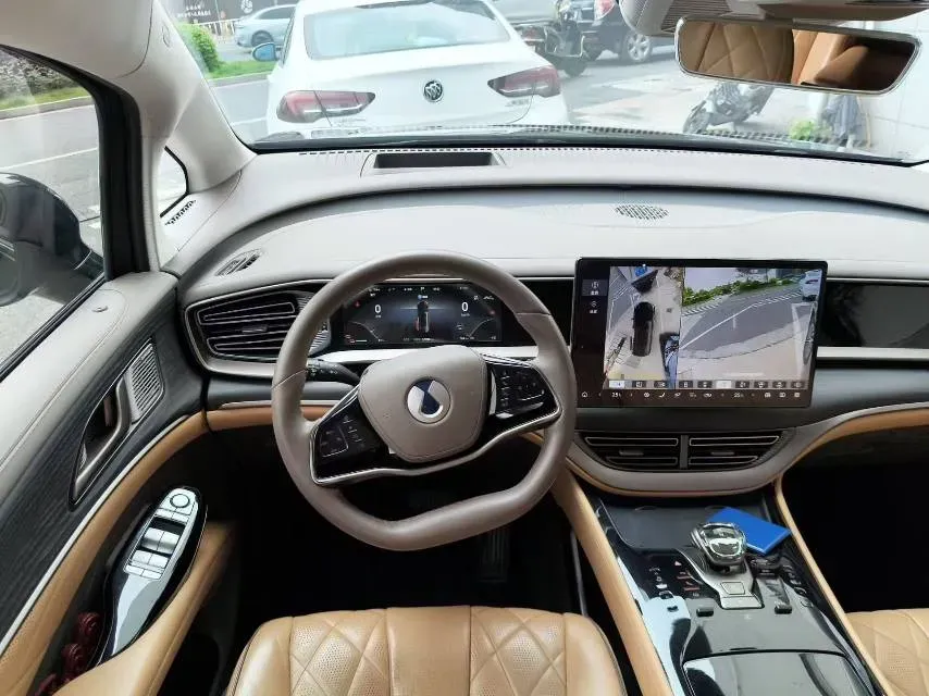 2022 Mercedes-Benz GLC Class 2.0T 197HP L4 9AT,autocango,china used car exporter,china ev exporter,chinese used car exporter,chinese used ev exporter