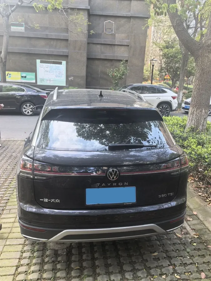 2024 Volkswagen Tayron 2.0T 186HP L4 7DCT,autocango,china used car exporter,china ev exporter,chinese used car exporter,chinese used ev exporter