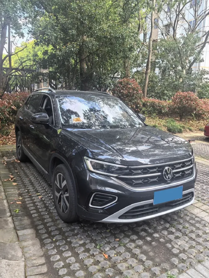 2024 Volkswagen Tayron 2.0T 186HP L4 7DCT,autocango,china used car exporter,china ev exporter,chinese used car exporter,chinese used ev exporter