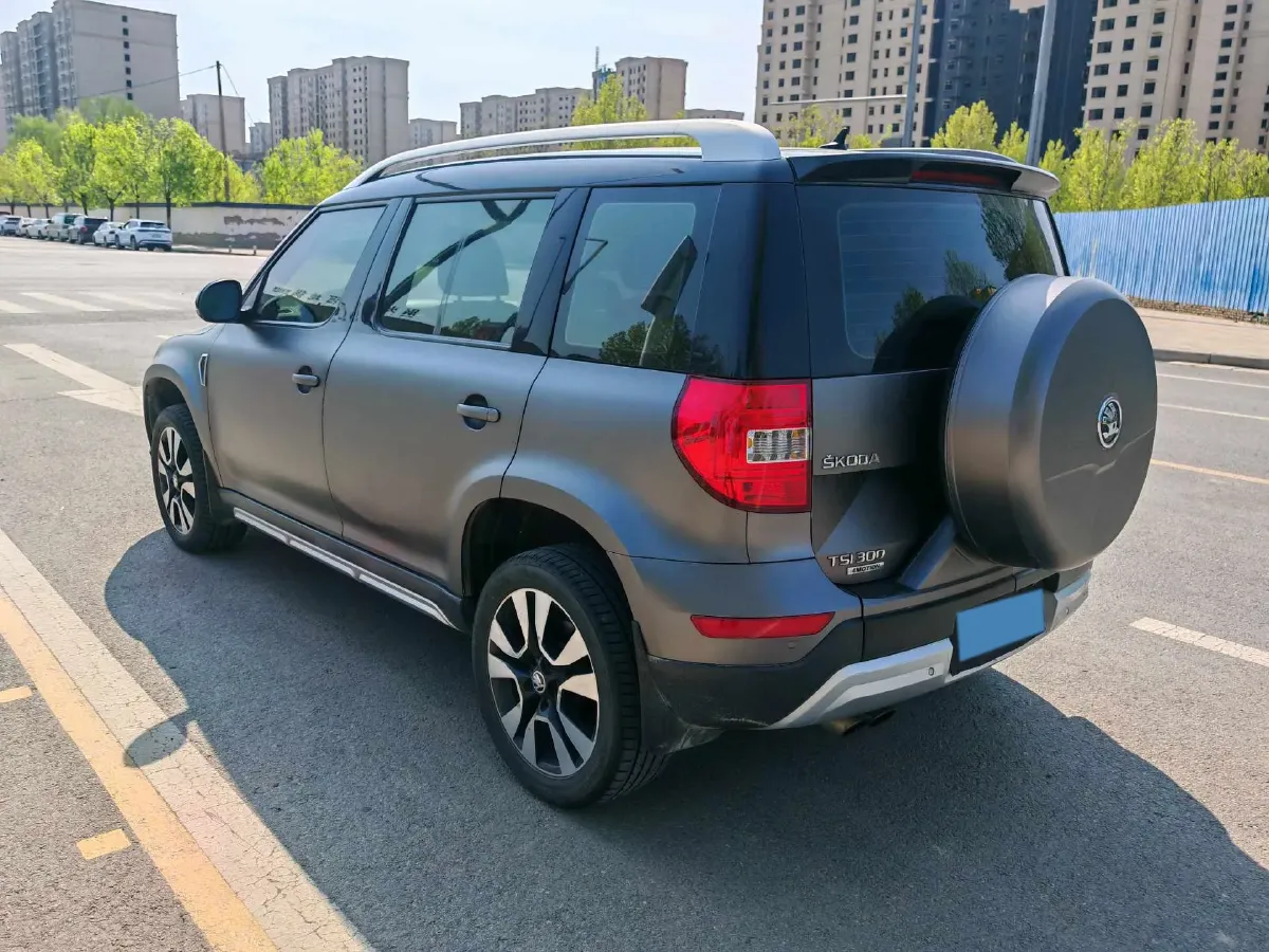 2017 Skoda Yeti 1.8T 160HP L4 6DCT,autocango,china used car exporter,china ev exporter,chinese used car exporter,chinese used ev exporter