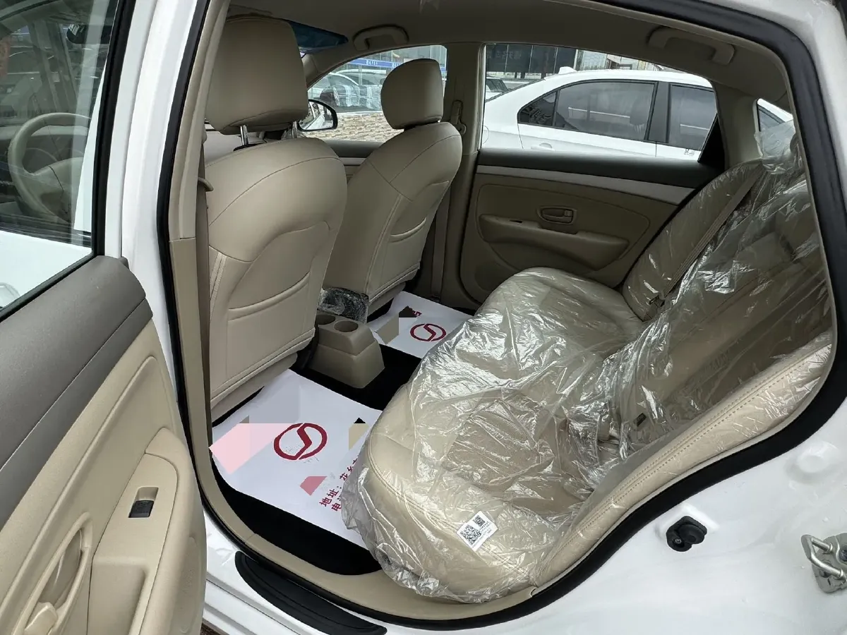 2019 Dongfeng JunFeng E11K BEV 46.7KWH,autocango,china used car exporter,china ev exporter,chinese used car exporter,chinese used ev exporter