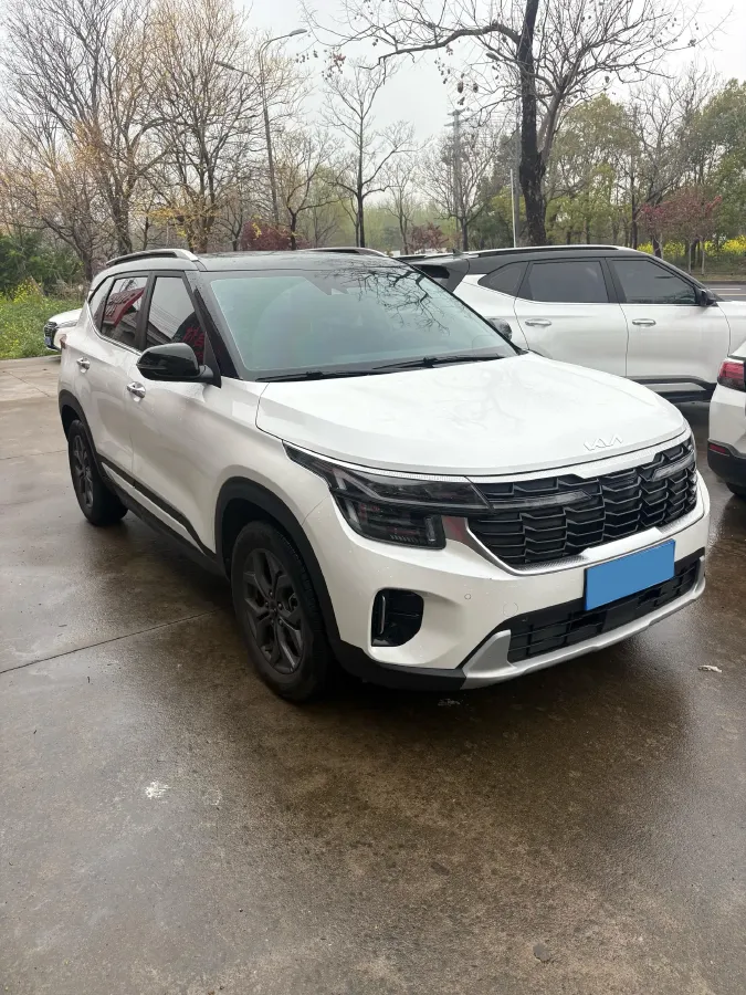 2023 Kia Seltos 1.5L 115HP L4 CVT,autocango,china used car exporter,china ev exporter,chinese used car exporter,chinese used ev exporter