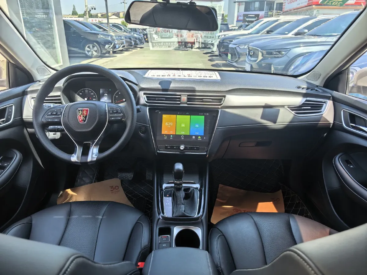 2019 Roewe i5 1.5L 120HP L4 CVT,autocango,china used car exporter,china ev exporter,chinese used car exporter,chinese used ev exporter