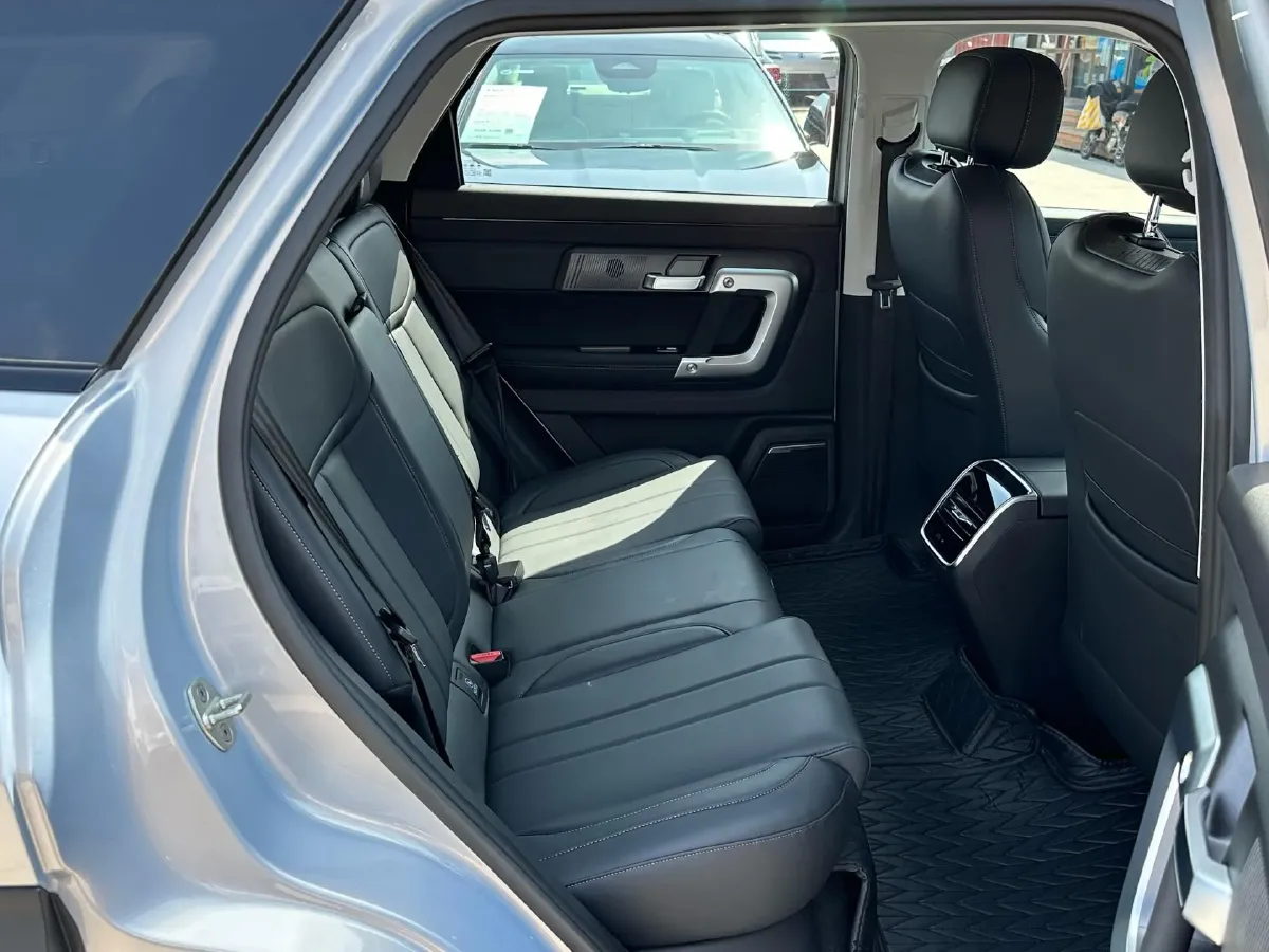 2024 Chery Exploration 06 C-DM 1.5T 156HP L4 DHT PHEV 18.3KWH,autocango,china used car exporter,china ev exporter,chinese used car exporter,chinese used ev exporter