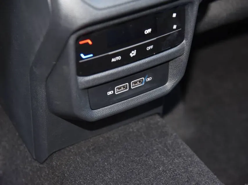 2022 Volkswagen Tayron 1.4T 150HP L4 7DCT,autocango,china used car exporter,china ev exporter,chinese used car exporter,chinese used ev exporter