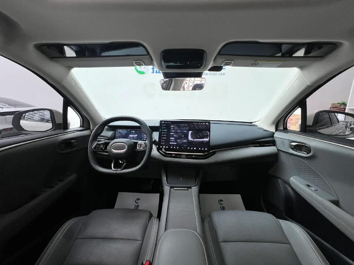 2024 LYNK&CO 06 EM-P 1.5L 120HP L4 3DHT PHEV 19.09KWH,autocango,china used car exporter,china ev exporter,chinese used car exporter,chinese used ev exporter