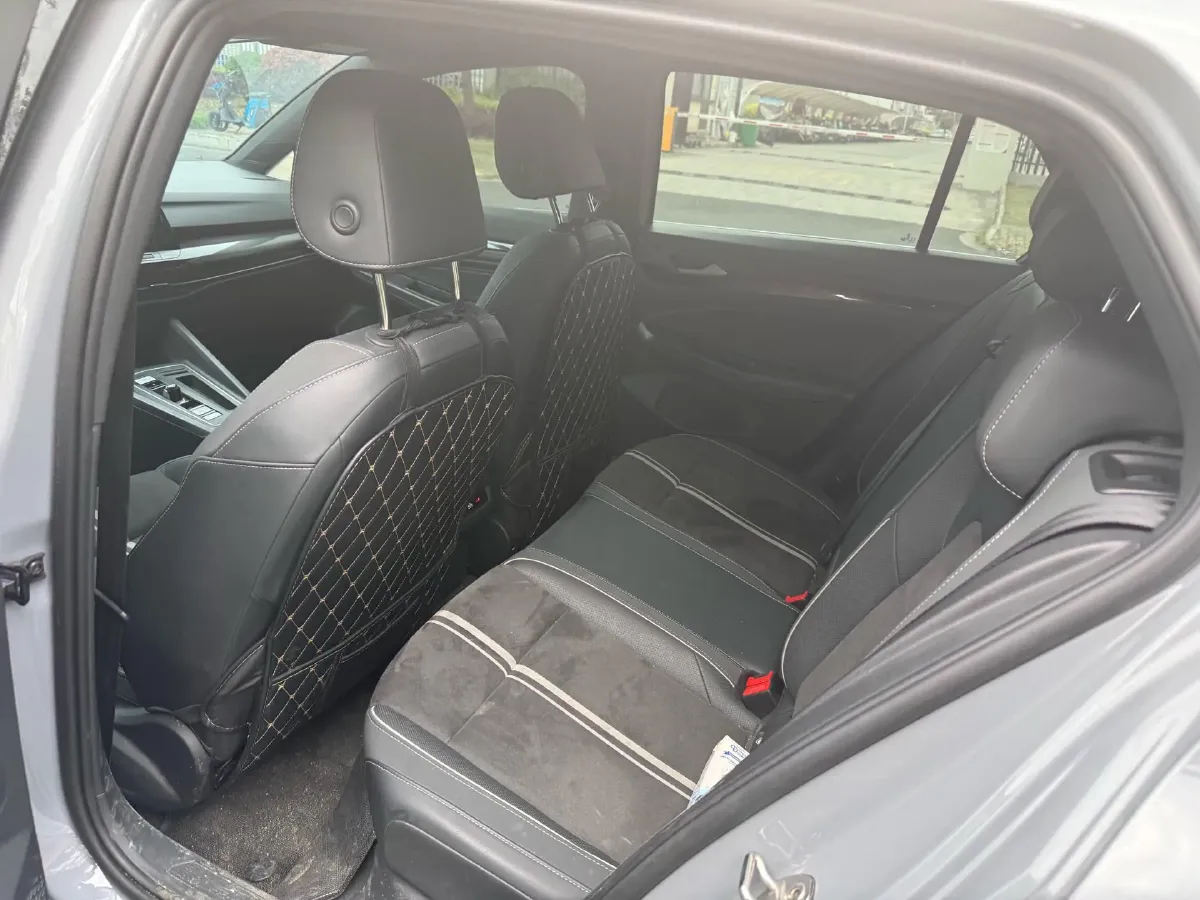 2023 Volkswagen Golf 1.4T 150HP L4 7DCT,autocango,china used car exporter,china ev exporter,chinese used car exporter,chinese used ev exporter