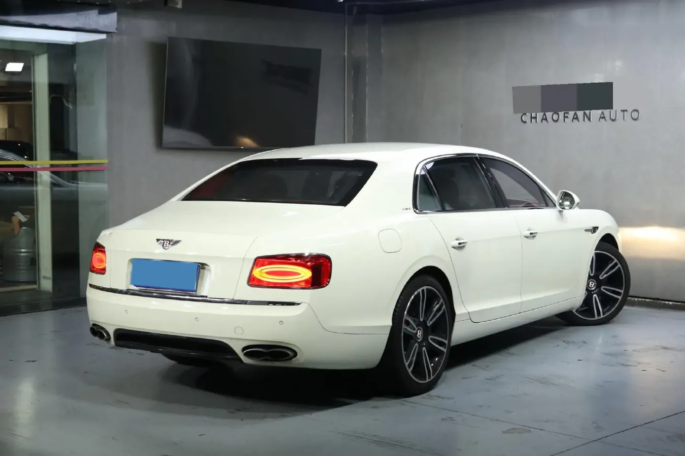 2017 Bentley Flying Spur 4.0T 528HP V8 8AT,autocango,china used car exporter,china ev exporter,chinese used car exporter,chinese used ev exporter