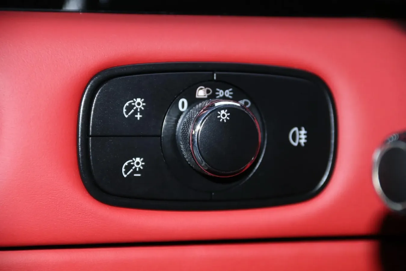 2017 Bentley Flying Spur 4.0T 528HP V8 8AT,autocango,china used car exporter,china ev exporter,chinese used car exporter,chinese used ev exporter